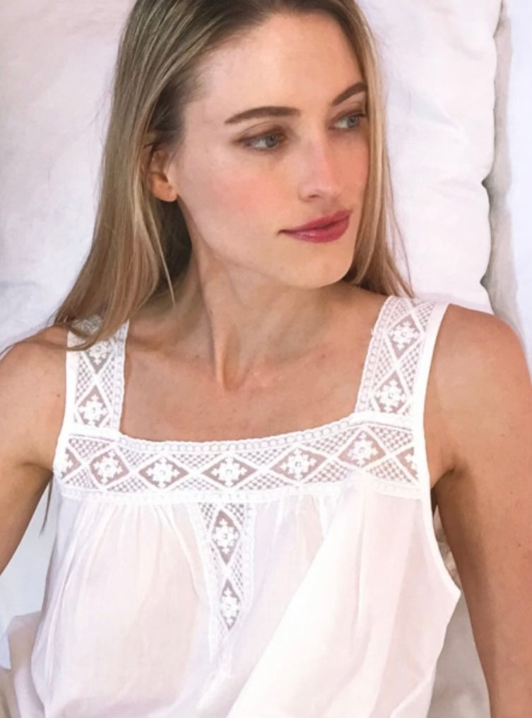 Louise Nightgown